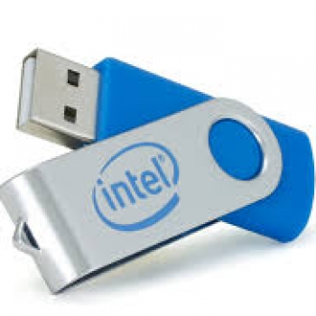USB -8 GB - 16 GB - 32 GB